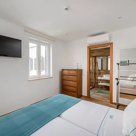 Al-odeceixe 3* Odeceixe