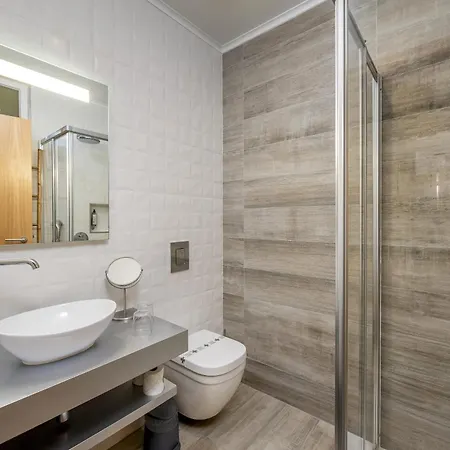 Al-odeceixe 3* 奥德赛克斯